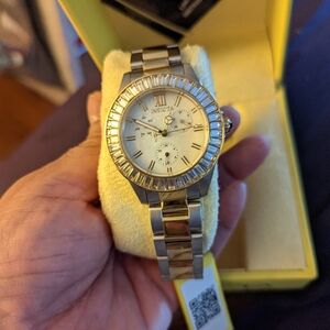 Invicta woman watch